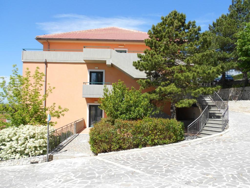 Hotel Santangelo Monte SantʼAngelo Exterior foto